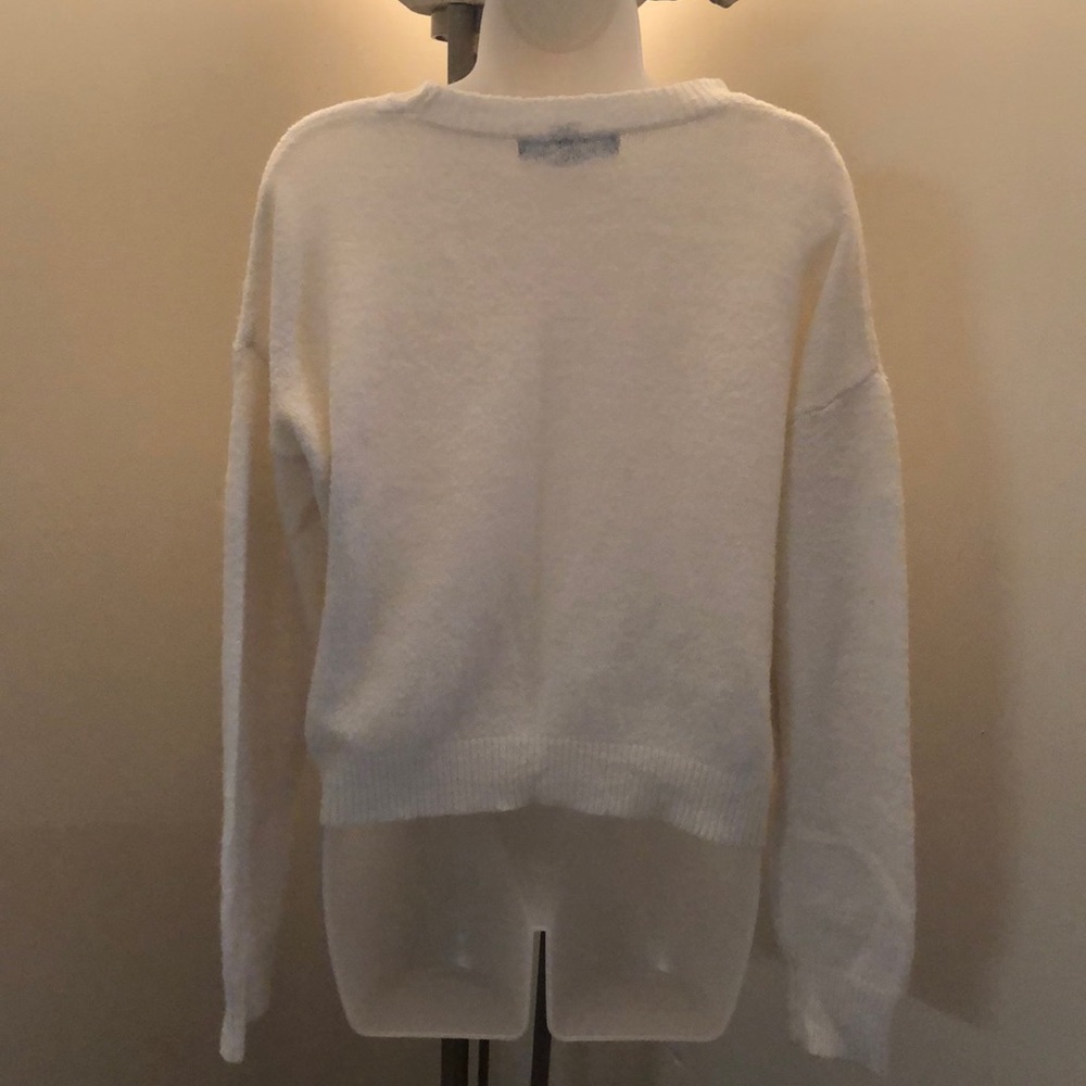 Sweater - Picture 4 of 6